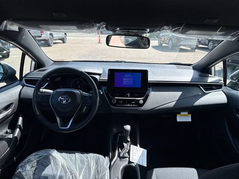 New 2026 Toyota Corolla SE w/ Carpet Mat Package (TMS) FWD image 10