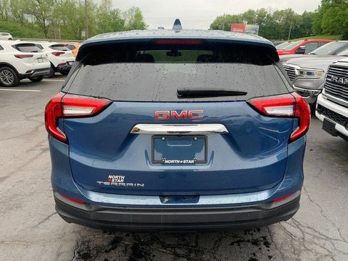 Certified 2024 GMC Terrain SLE FWD image 4