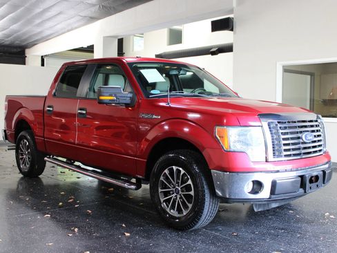 Used 2010 Ford F150 XLT RWD image 2