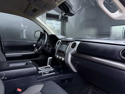 Used 2018 Toyota Tundra SR5 w/ TRD Off Road Package image 27