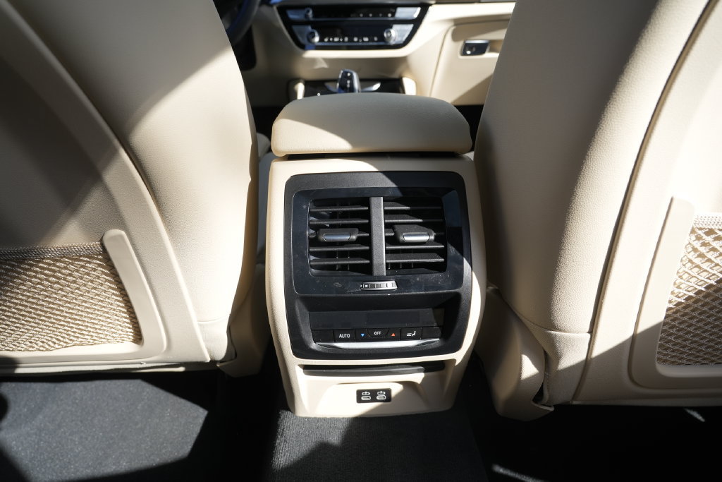 Used 2021 BMW X3 xDrive30i w/ Premium Package AWD/4WD image 41