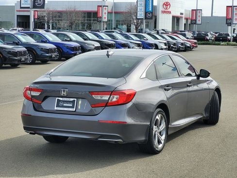 Certified 2018 Honda Accord EX-L image 5