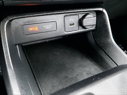 Used 2024 Honda Civic Sport image 31