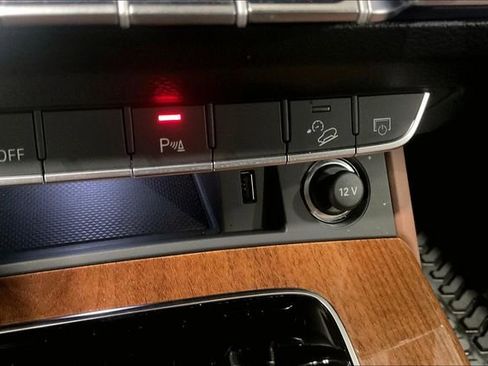 Certified 2023 Audi Q5 2.0T Premium Plus w/ Premium Plus Package AWD/4WD image 33