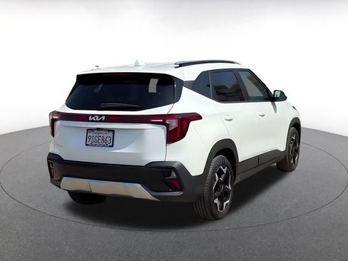 Used 2025 Kia Seltos S image 14