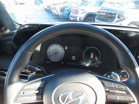Used 2024 Hyundai Palisade Calligraphy image 30