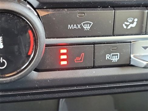 Certified 2022 Ford Bronco Badlands image 21