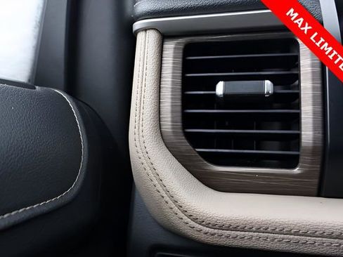 Used 2023 Ford Expedition Max Limited image 39