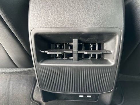 New 2026 Jeep Cherokee Limited AWD/4WD image 16