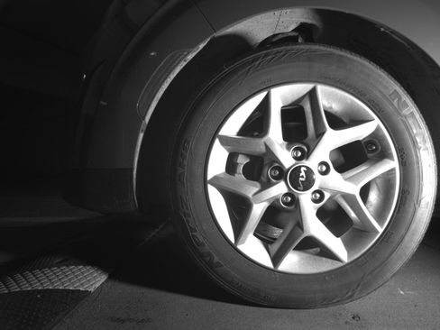 Used 2025 Kia Soul LX w/ LX Technology Package image 12