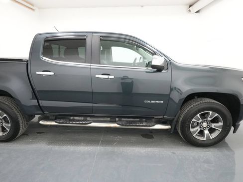 Used 2017 Chevrolet Colorado LT w/ Luxury Package, Chrome RWD image 9