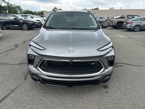 Used 2024 Buick Encore GX Sport Touring w/ Advanced Technology Package FWD image 12