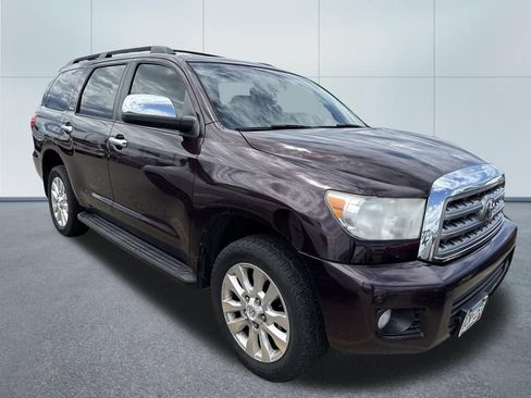 Used 2012 Toyota Sequoia Platinum AWD/4WD image 2