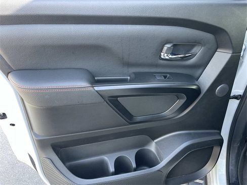Used 2024 Nissan Titan PRO-4X w/ Pro-4x Utility Package image 18