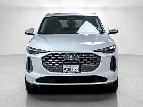 Used 2025 Audi Q5 Premium w/ Premium Plus AWD/4WD image 8