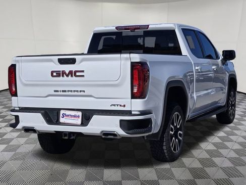 Used 2024 GMC Sierra 1500 AT4 w/ Technology Package AWD/4WD image 8