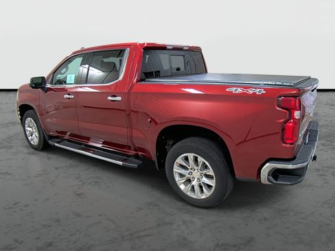 Used 2019 Chevrolet Silverado 1500 LTZ w/ LTZ Plus Package AWD/4WD image 2