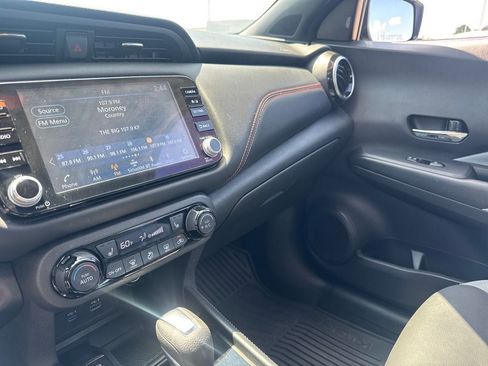 Used 2024 Nissan Kicks SR w/ SR Premium Package FWD image 24