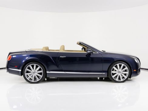 Used 2014 Bentley Continental GT image 2