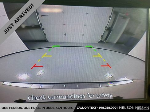 Used 2023 Nissan Rogue SV image 13