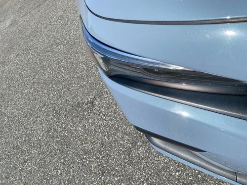 Used 2023 Honda Civic Sport image 28