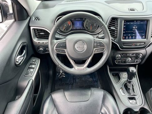 Used 2022 Jeep Cherokee Latitude Lux FWD image 20