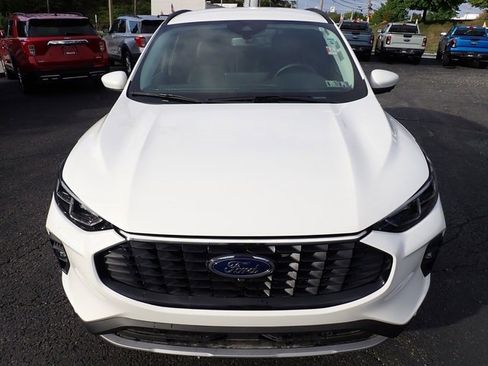 Certified 2024 Ford Escape Platinum image 11