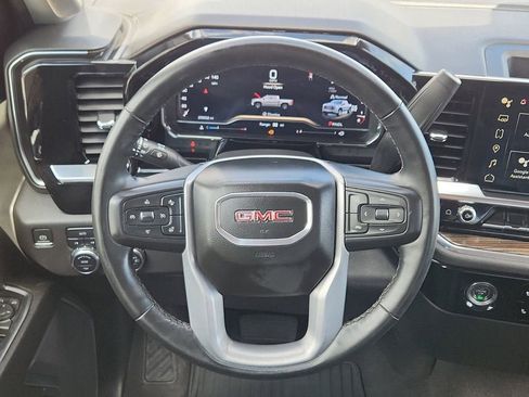 Used 2024 GMC Sierra 1500 Elevation AWD/4WD image 12
