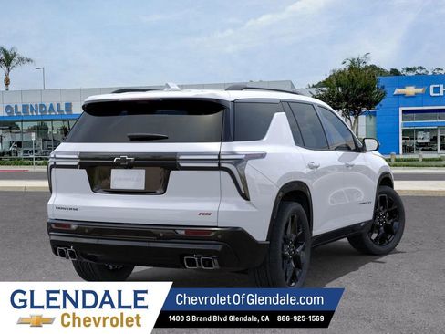 New 2026 Chevrolet Traverse RS w/ LPO, Floor Liner Package image 4