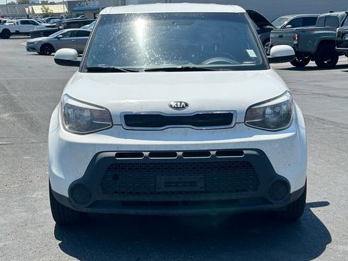 Used 2015 Kia Soul + FWD image 9