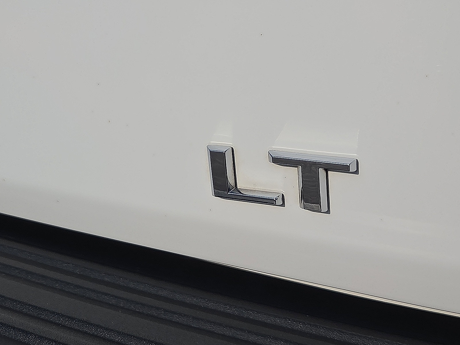 Used 2022 Chevrolet Tahoe LT w/ LT Signature Plus Package AWD/4WD image 9