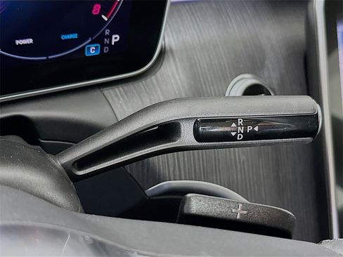 Certified 2025 Mercedes-Benz C 300 Sedan image 17