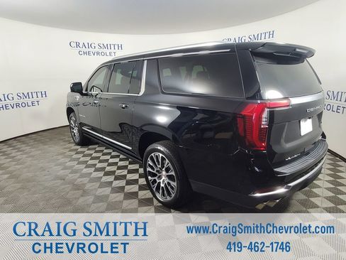 Used 2026 GMC Yukon XL Denali w/ Denali Reserve Package AWD/4WD image 3