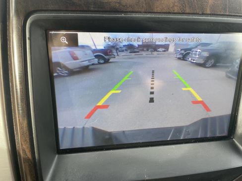 Used 2013 Ford F150 Platinum image 29