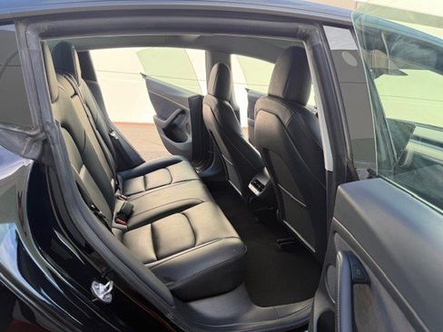 Used 2023 Tesla Model 3 Standard Range image 14