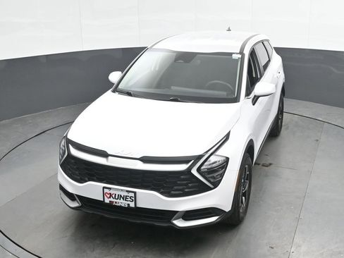 Used 2025 Kia Sportage LX AWD/4WD image 34