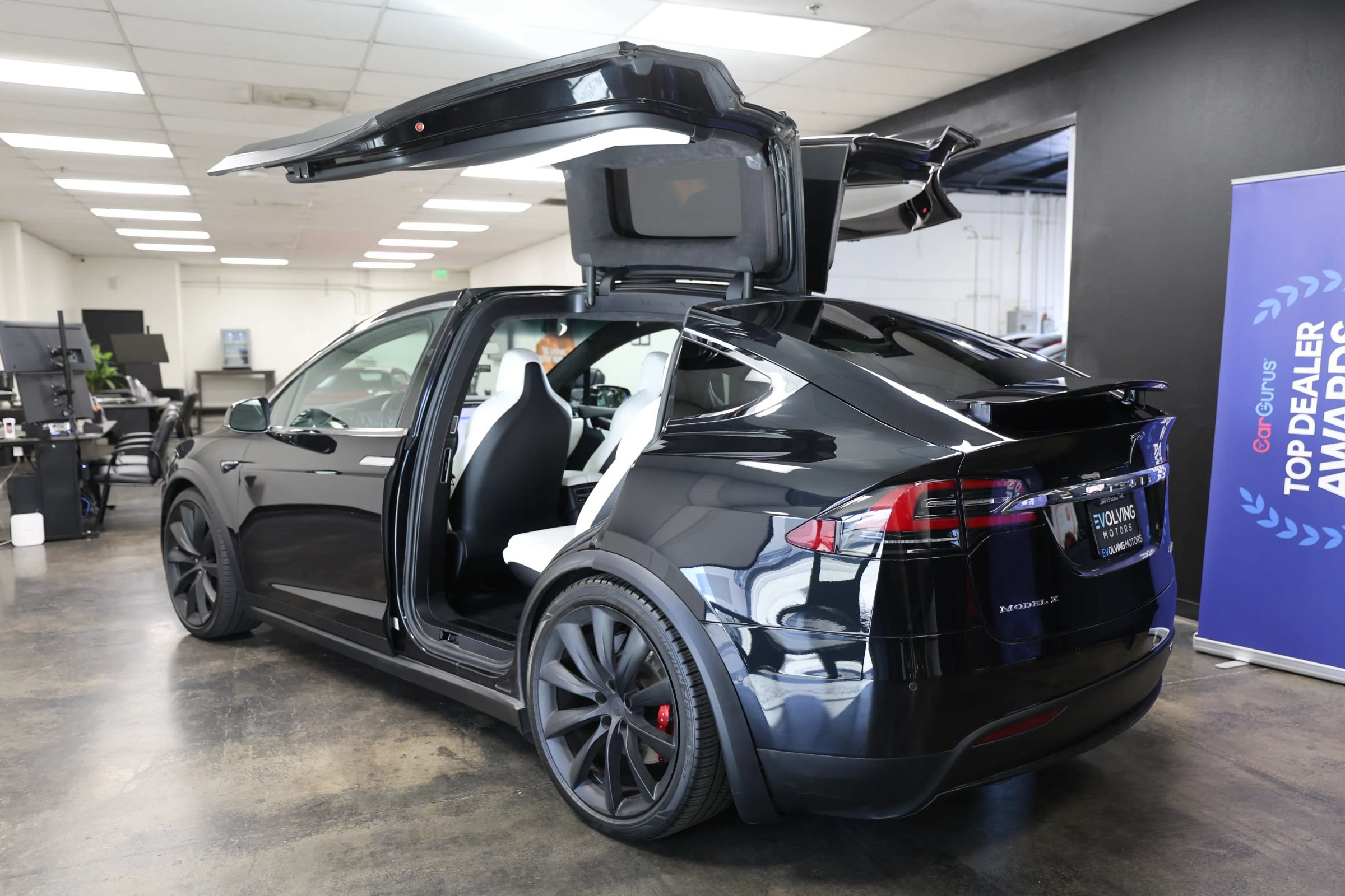 Used 2017 Tesla Model X P100D AWD/4WD image 18