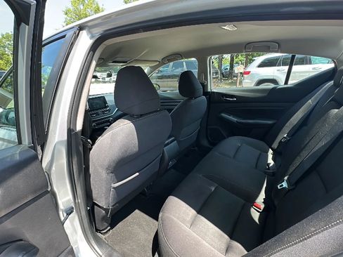 Used 2020 Nissan Altima 2.5 S FWD image 17