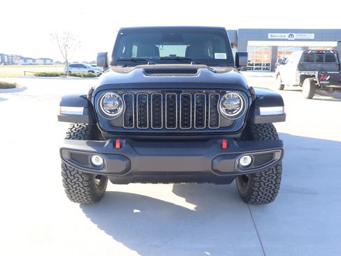 New 2026 Jeep Wrangler Rubicon image 9