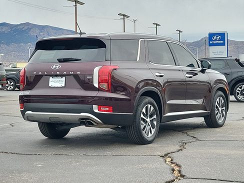 Used 2022 Hyundai Palisade SEL w/ Cargo Package image 6
