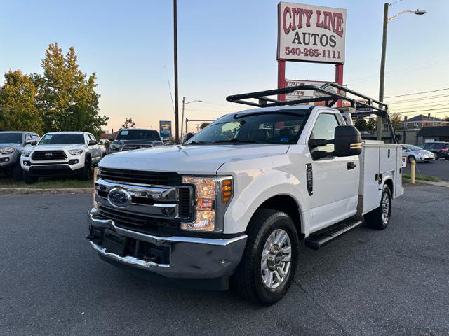 Used 2019 Ford F350 XL w/ STX Appearance Package RWD image 9