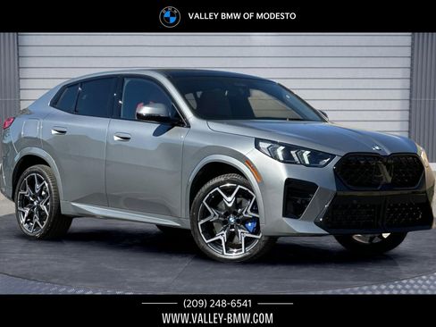 Certified 2025 BMW X2 xDrive28i w/ M Sport Package image 1