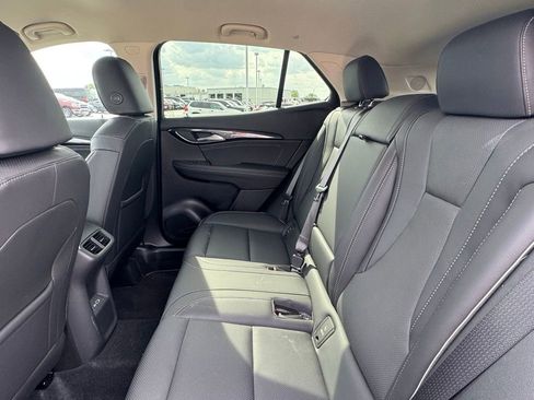 Used 2023 Buick Envision Essence image 11