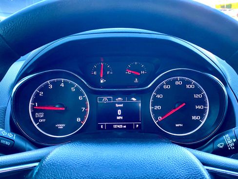 Used 2019 Chevrolet Cruze LS image 16