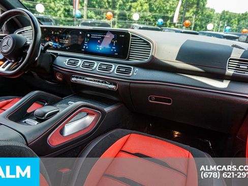 Used 2024 Mercedes-Benz GLE 53 AMG 4MATIC Coupe w/ Driver Assistance Package image 25
