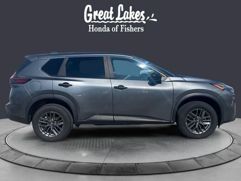 Used 2024 Nissan Rogue S AWD/4WD image 6