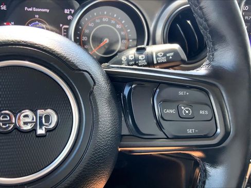Used 2022 Jeep Wrangler Unlimited Sport AWD/4WD image 22