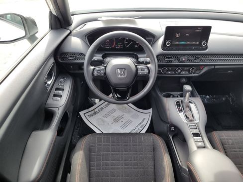 Certified 2023 Honda HR-V Sport image 10