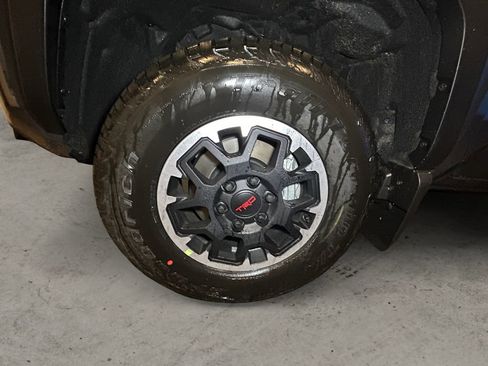 New 2026 Toyota Tacoma TRD Off-Road AWD/4WD image 14