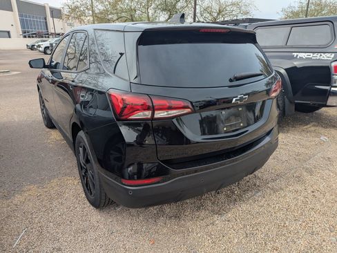 Used 2024 Chevrolet Equinox LS w/ LS Convenience Package image 8